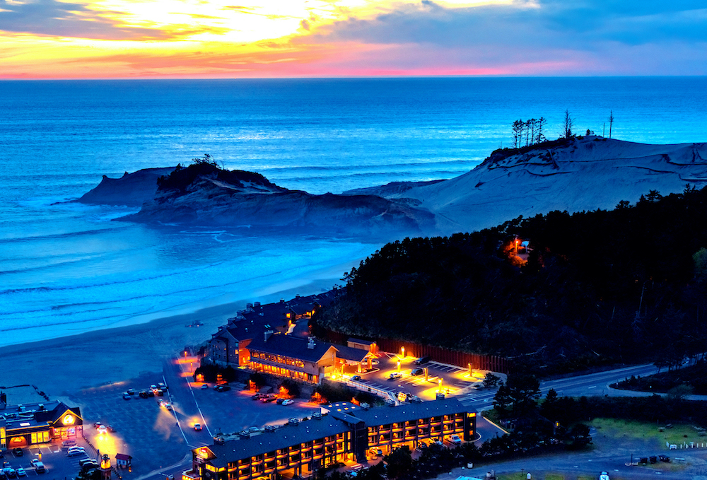 Pacific/エーゲ海 と SUNSET HILLS HOTEL Meet Oceanside, California's Newest Beachside Resorts
